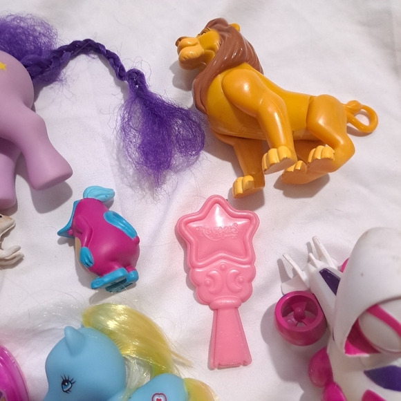 Kids assorted toy lot - Picture 5 of 7